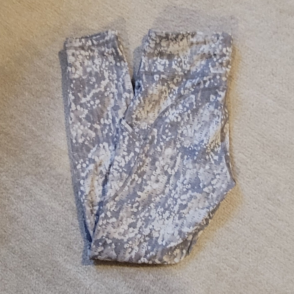 Lululemon Invigorate Tights